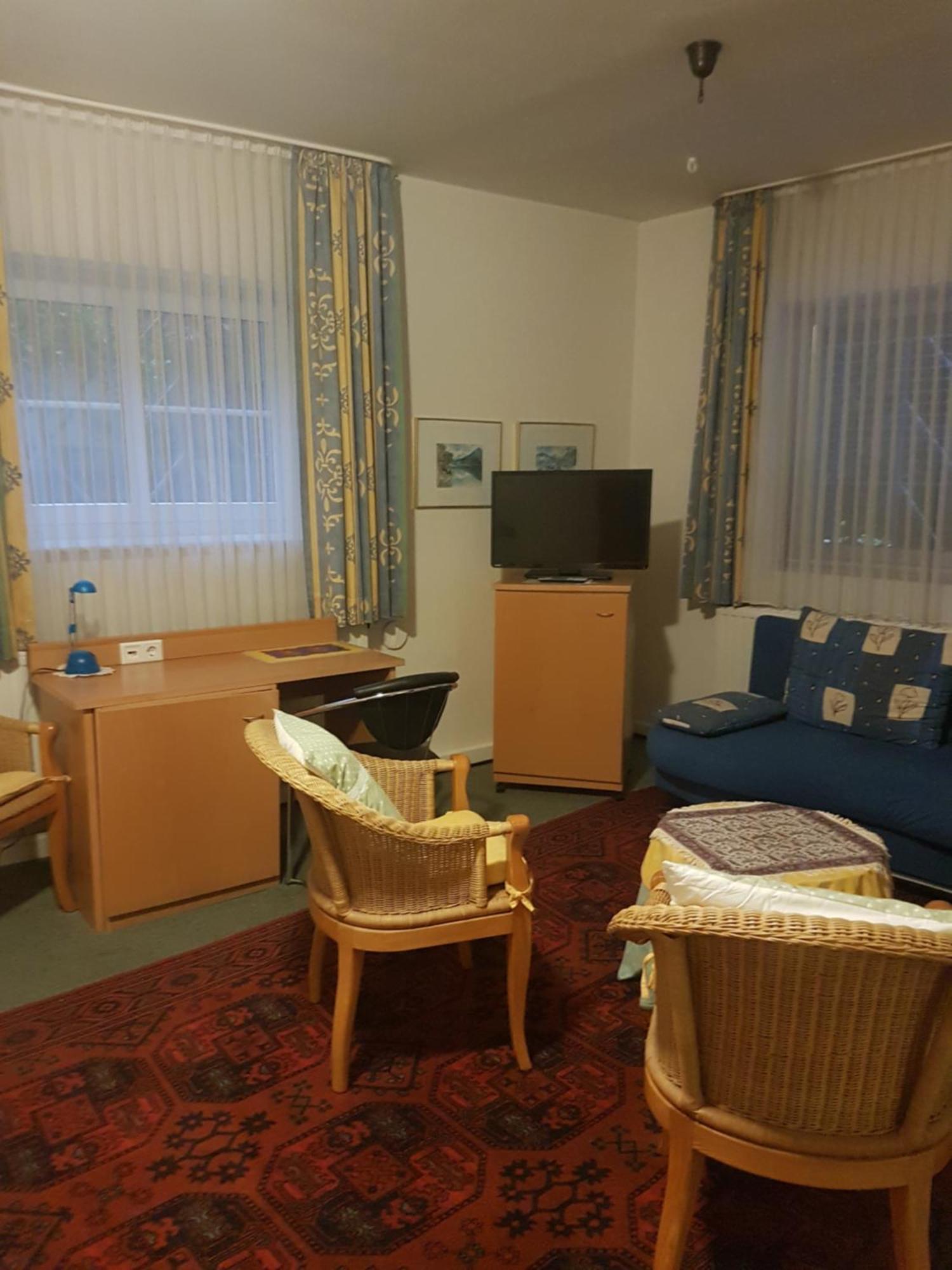 Gaestehaus Krefeld Uerdingen 外观 照片